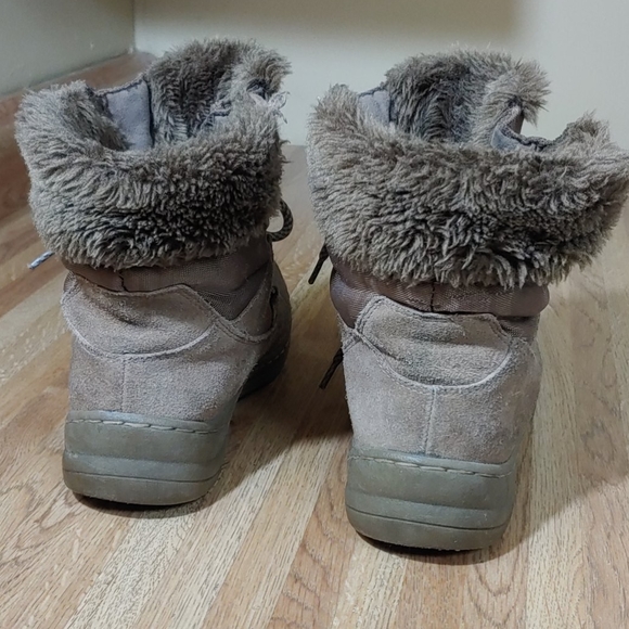 BareTraps Aero Leather Round Toe Winter Boots 6 - Picture 9 of 16